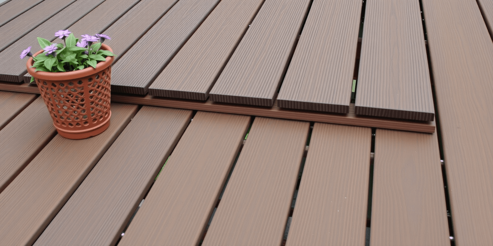 The Benefits of Installing UK Manufactured Composite Decking Boards